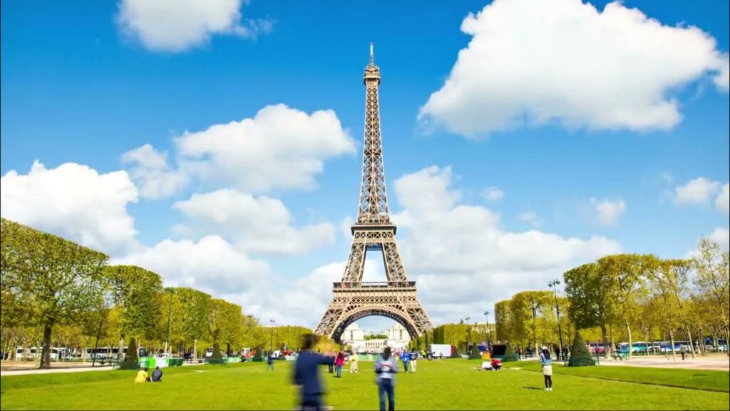Things to Do in Paris